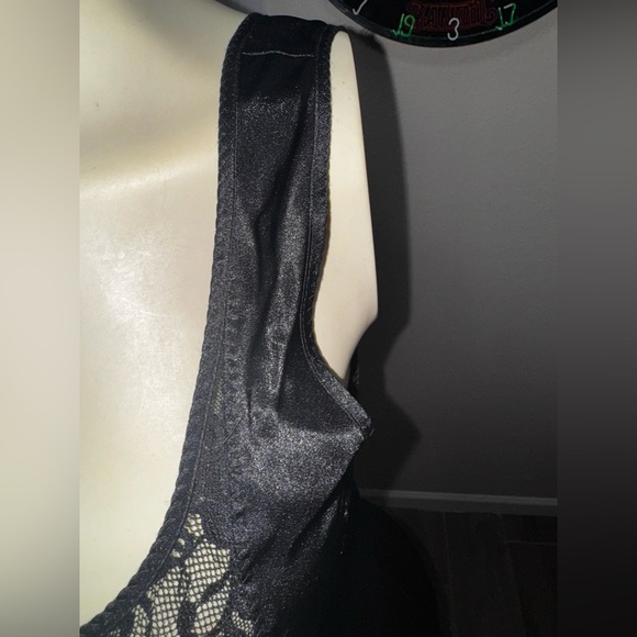 gorgeous satin and lace bodice Cabernet black alluring midi nightgown size Small - Picture 14 of 16